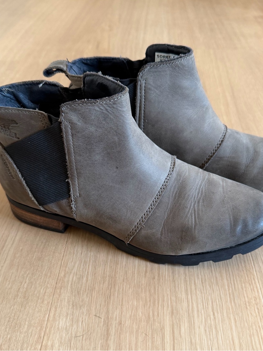 Sorel Gray Taupe Leather Chelsea Ankle Boots